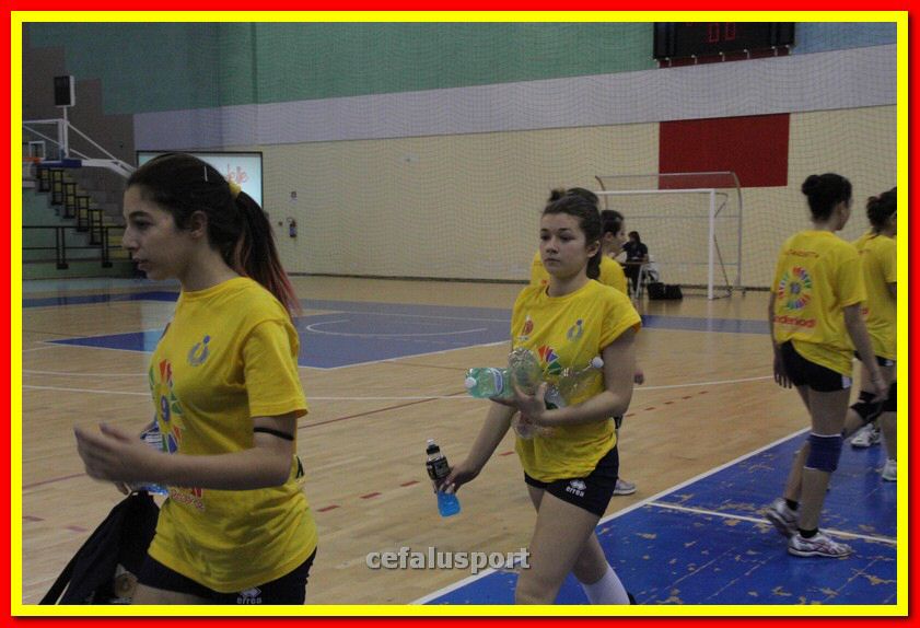 140430 volley 320_tn.jpg